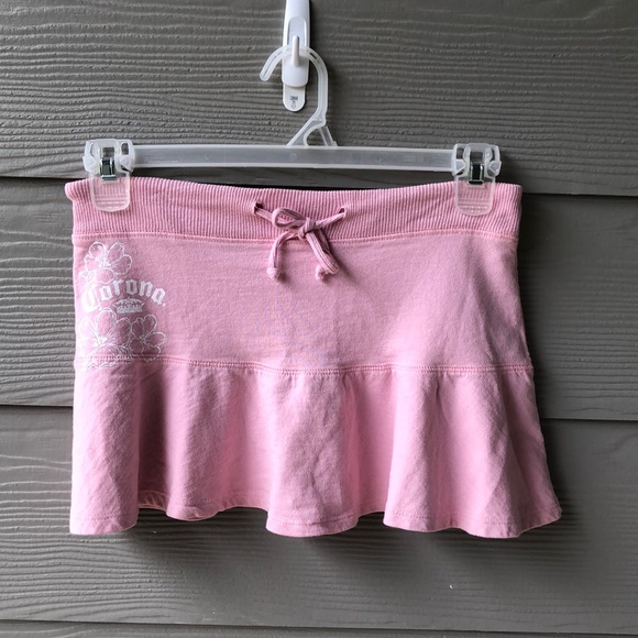 Dresses & Skirts - 🔥🔥 Pink corona skirt C15